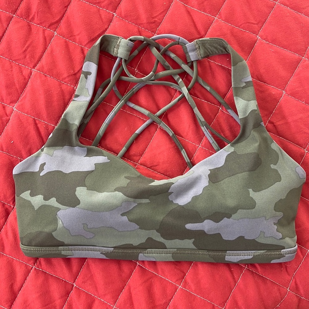 Lululemon bra